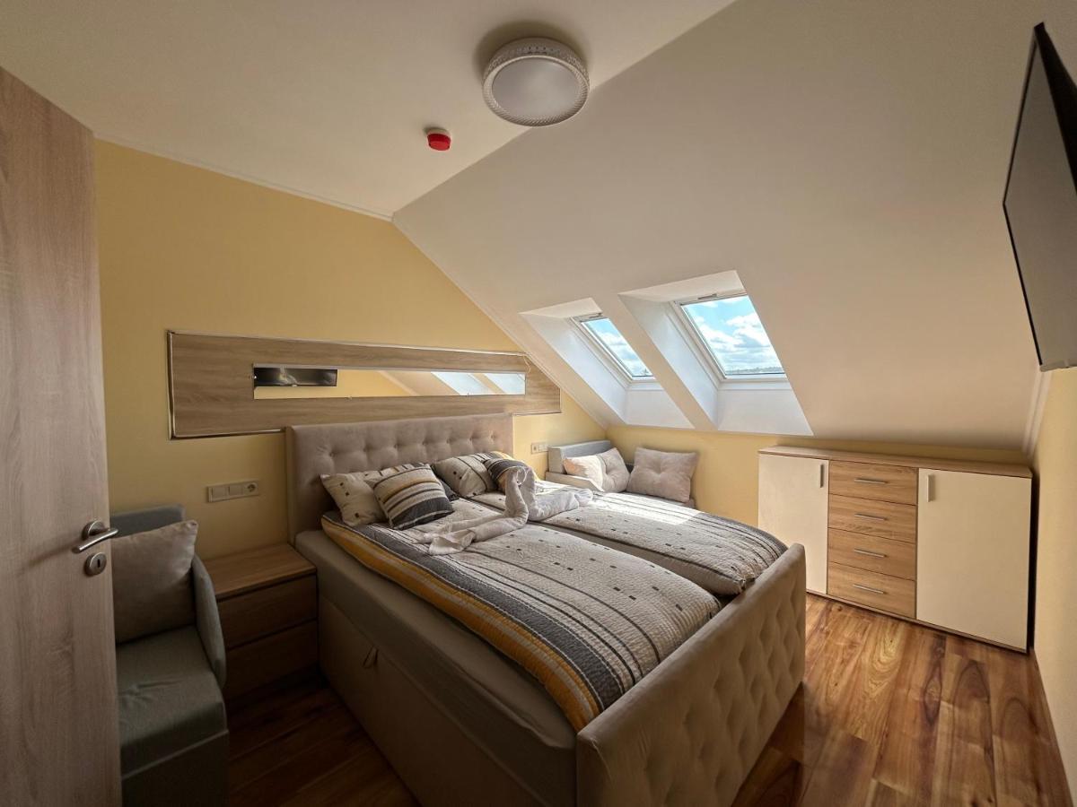 Harmony Apartments Eger Extérieur photo
